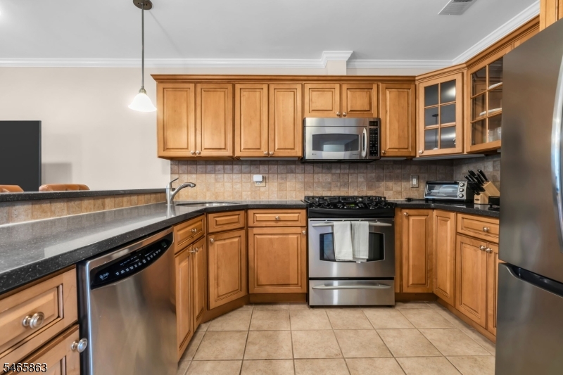 645 Ridgedale Avenue East Hanover NJ 07936