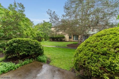 6 Wood Duck Court Allamuchy NJ 07840