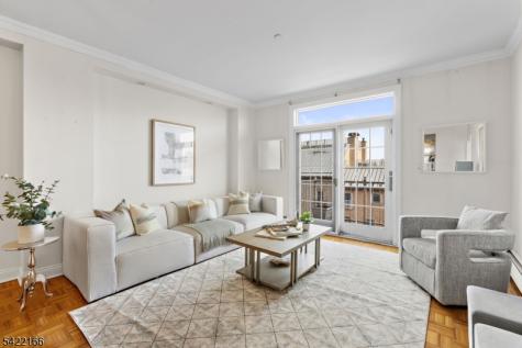207 Shearwater Court Jersey City NJ 07305