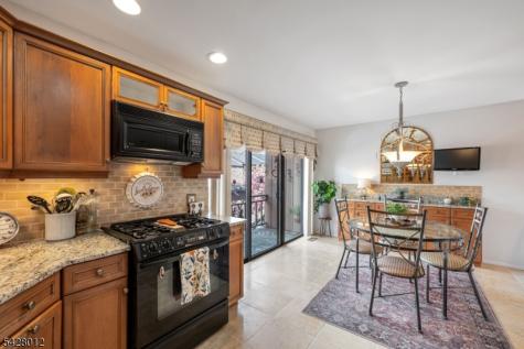 1253 Stephanie Drive North Caldwell NJ 07006