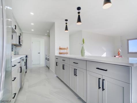 377 S Harrison Street 9l East Orange NJ 07018