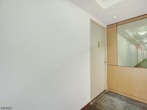 377 S Harrison Street 9l East Orange NJ 07018