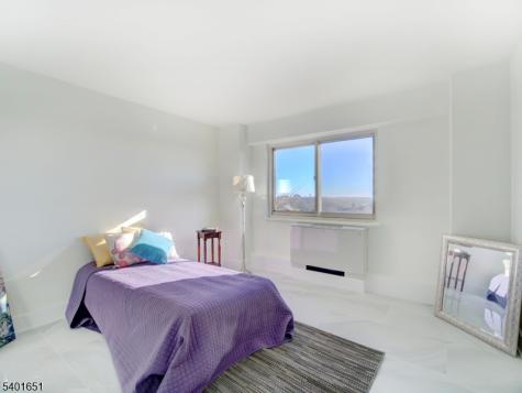 377 S Harrison Street 9l East Orange NJ 07018