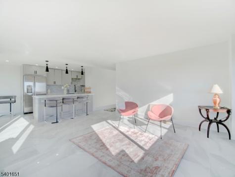 377 S Harrison Street 9l East Orange NJ 07018