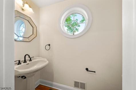 8 Hurlingham Club Road On Far Hills NJ 07931