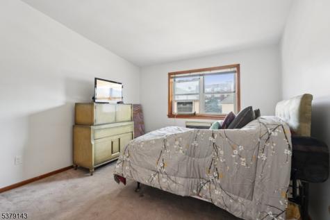 14 Hazard Place Elizabeth NJ 07208