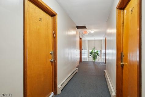 14 Hazard Place Elizabeth NJ 07208
