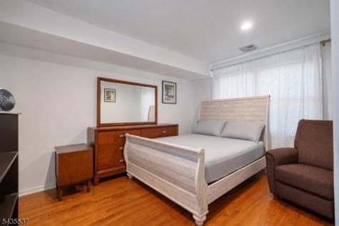 15 Boulder Run Road Paterson NJ 07501