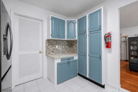 15 Boulder Run Road Paterson NJ 07501
