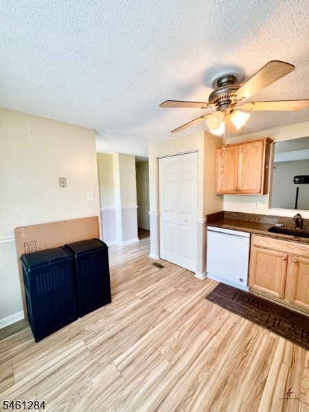 5 Constitution Way Franklin NJ 07416