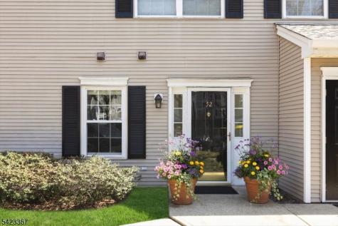 52 Greenbrook Drive Bloomfield NJ 07003