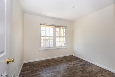52 Greenbrook Drive Bloomfield NJ 07003