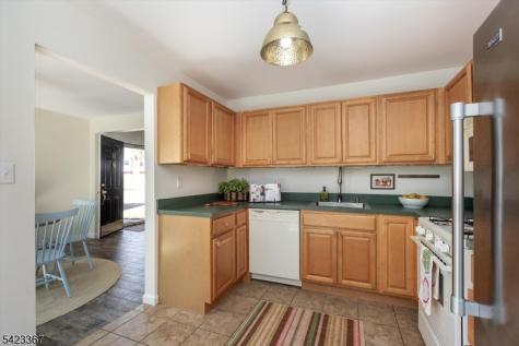 52 Greenbrook Drive Bloomfield NJ 07003