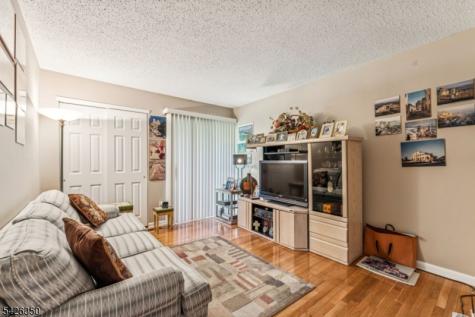 75 Linda Lane Edison NJ 08820
