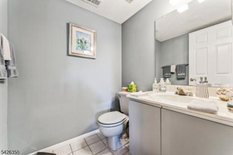 75 Linda Lane Edison NJ 08820
