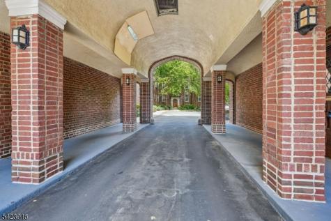 133 Summit Avenue Summit NJ 07901