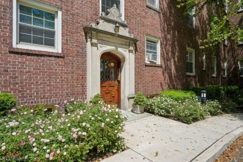 133 Summit Avenue Summit NJ 07901