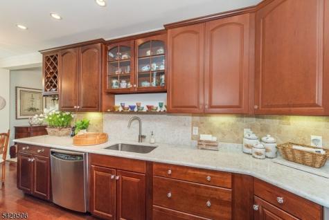 7210 Polk Drive Rockaway NJ 07866
