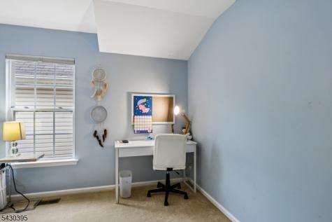 17 Miller Circle Hopewell NJ 08534