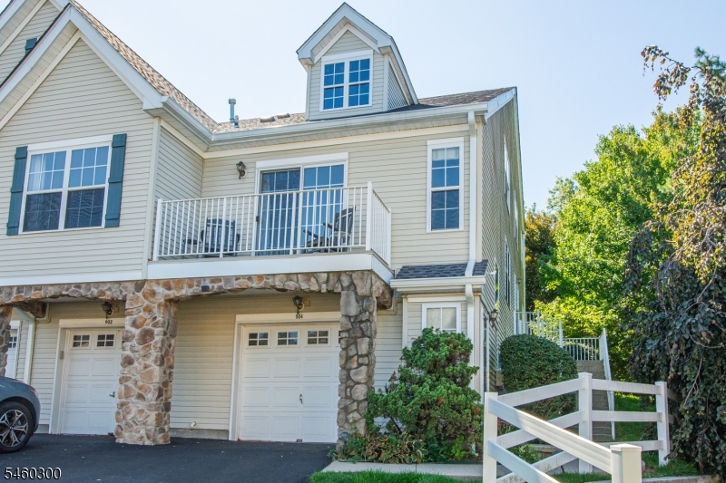 904 Wendover Court Randolph NJ 07869