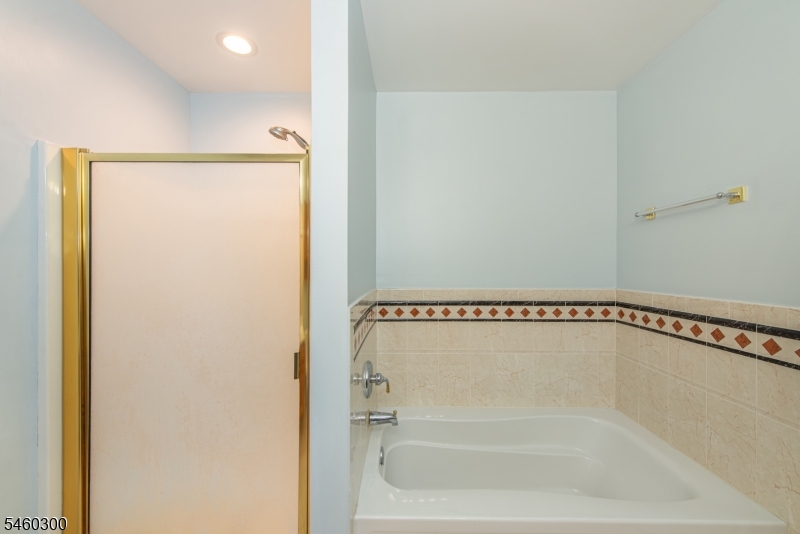 904 Wendover Court Randolph NJ 07869
