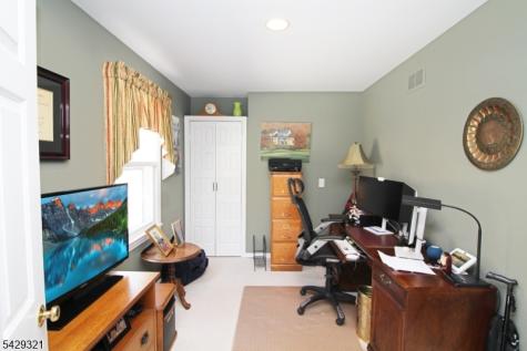 2 Eaglet Glen Allamuchy NJ 07840