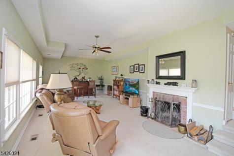 2 Eaglet Glen Allamuchy NJ 07840