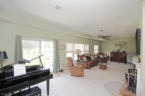 2 Eaglet Glen Allamuchy NJ 07840
