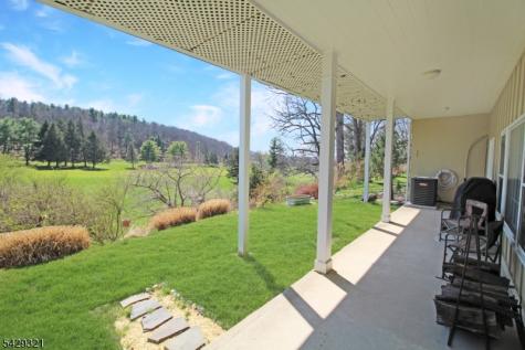2 Eaglet Glen Allamuchy NJ 07840