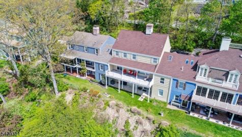 2 Eaglet Glen Allamuchy NJ 07840