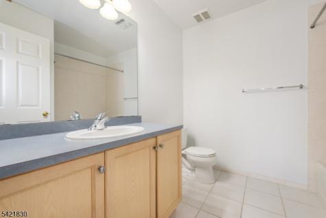 177 Brittany Court Clifton NJ 07013