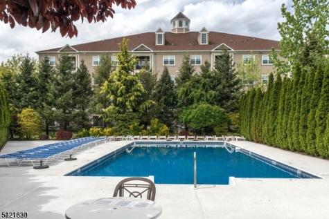 177 Brittany Court Clifton NJ 07013