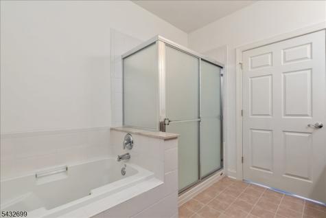 4306 Enclave Circle Franklin NJ 08873