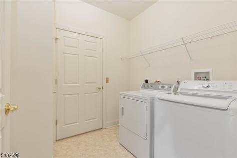 4306 Enclave Circle Franklin NJ 08873