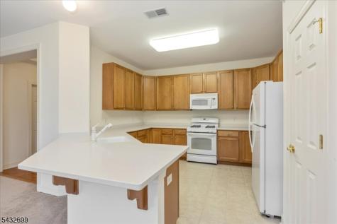 4306 Enclave Circle Franklin NJ 08873