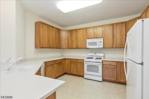 4306 Enclave Circle Franklin NJ 08873