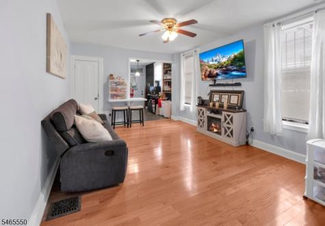 240 N 19th Street East Orange NJ 07017