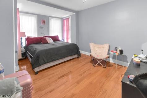 240 N 19th Street East Orange NJ 07017