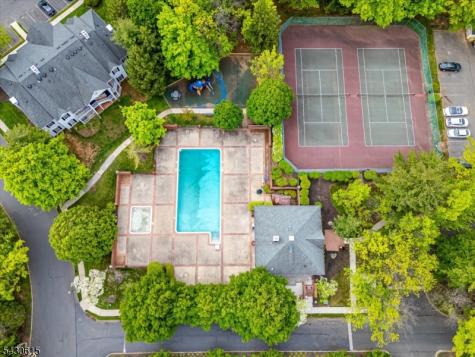 216 Amethyst Way Franklin NJ 08823