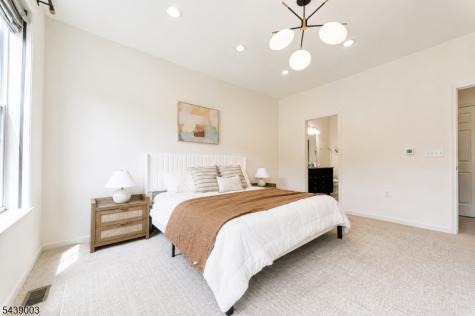 108 Aspen Drive Cedar Grove NJ 07009