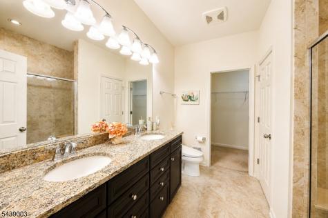 108 Aspen Drive Cedar Grove NJ 07009