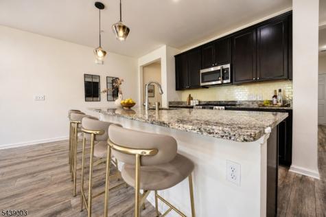 108 Aspen Drive Cedar Grove NJ 07009