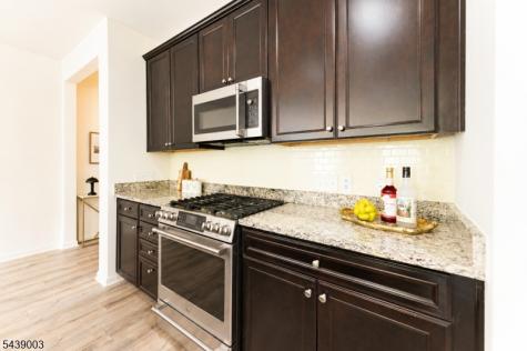 108 Aspen Drive Cedar Grove NJ 07009