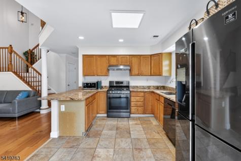 307 Hannah Way Bridgewater NJ 08807
