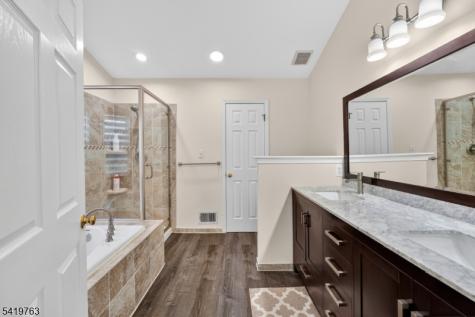 307 Hannah Way Bridgewater NJ 08807