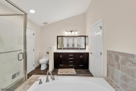 307 Hannah Way Bridgewater NJ 08807