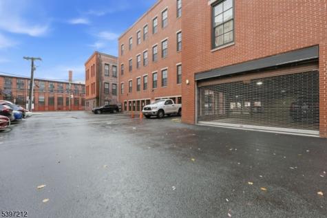 19 Market Street Paterson NJ 07501