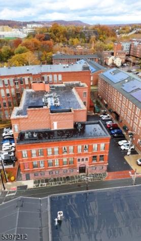 19 Market Street Paterson NJ 07501