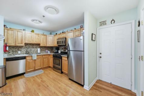 19 Market Street Paterson NJ 07501