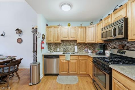 19 Market Street Paterson NJ 07501